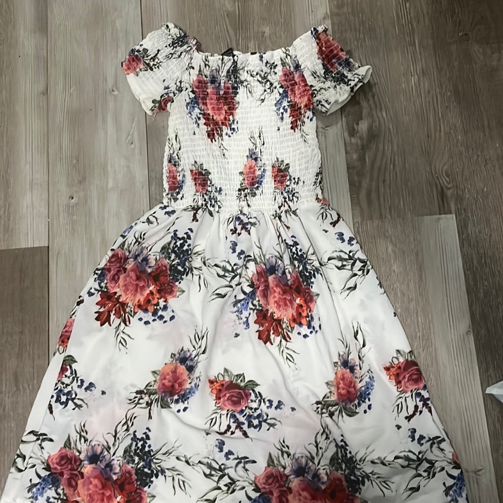 This is a formal dress I wore to a graduation
